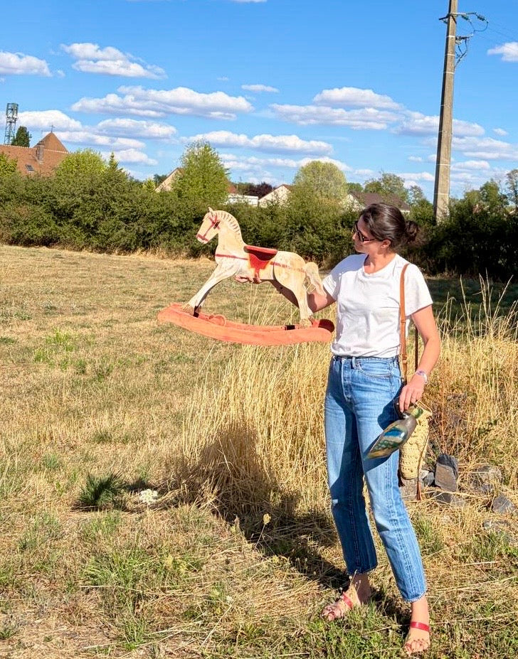 Cheval à bascule en bois