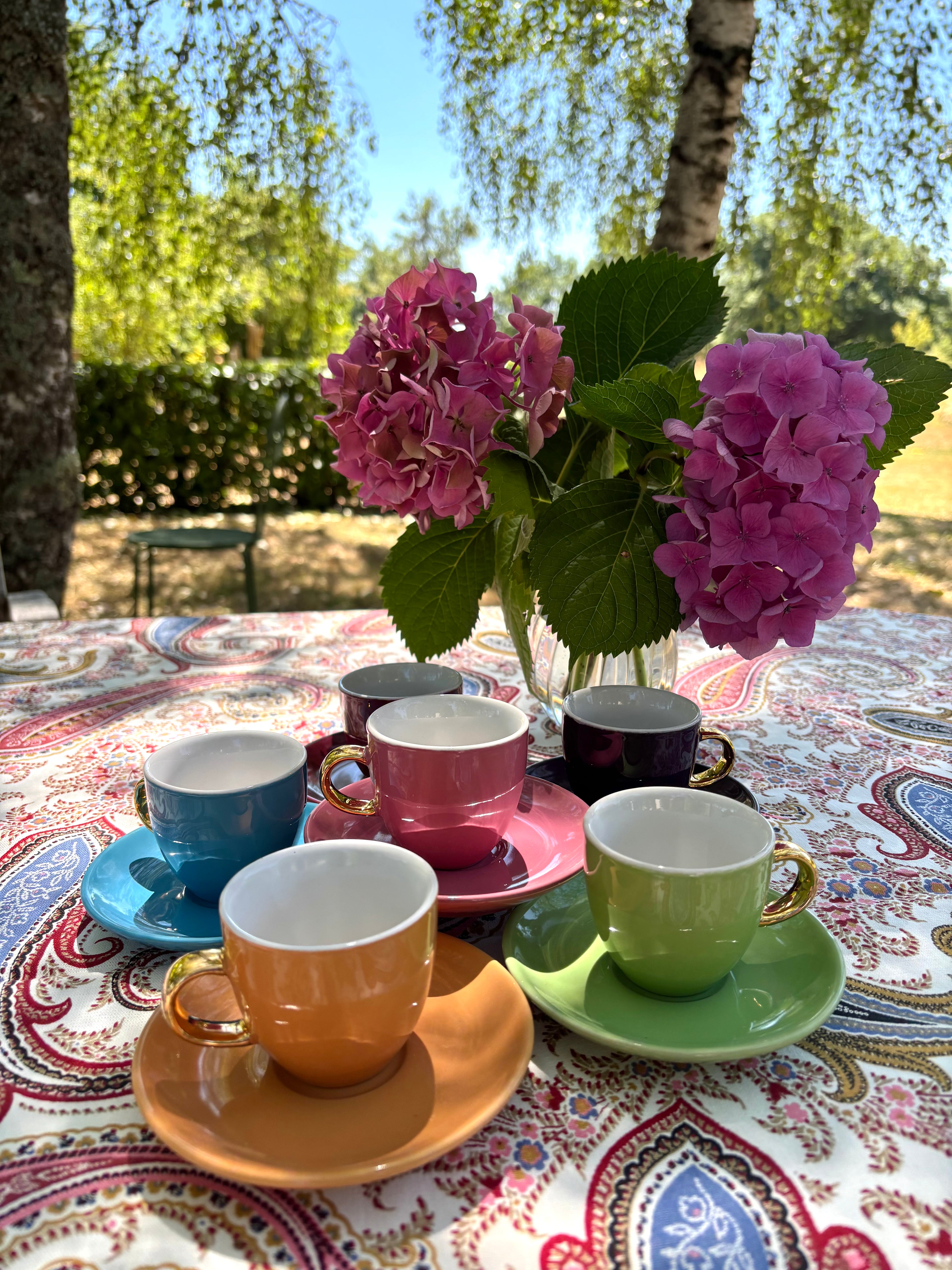 6 tasses à café multicolore