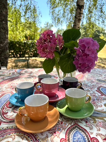 6 tasses à café multicolore