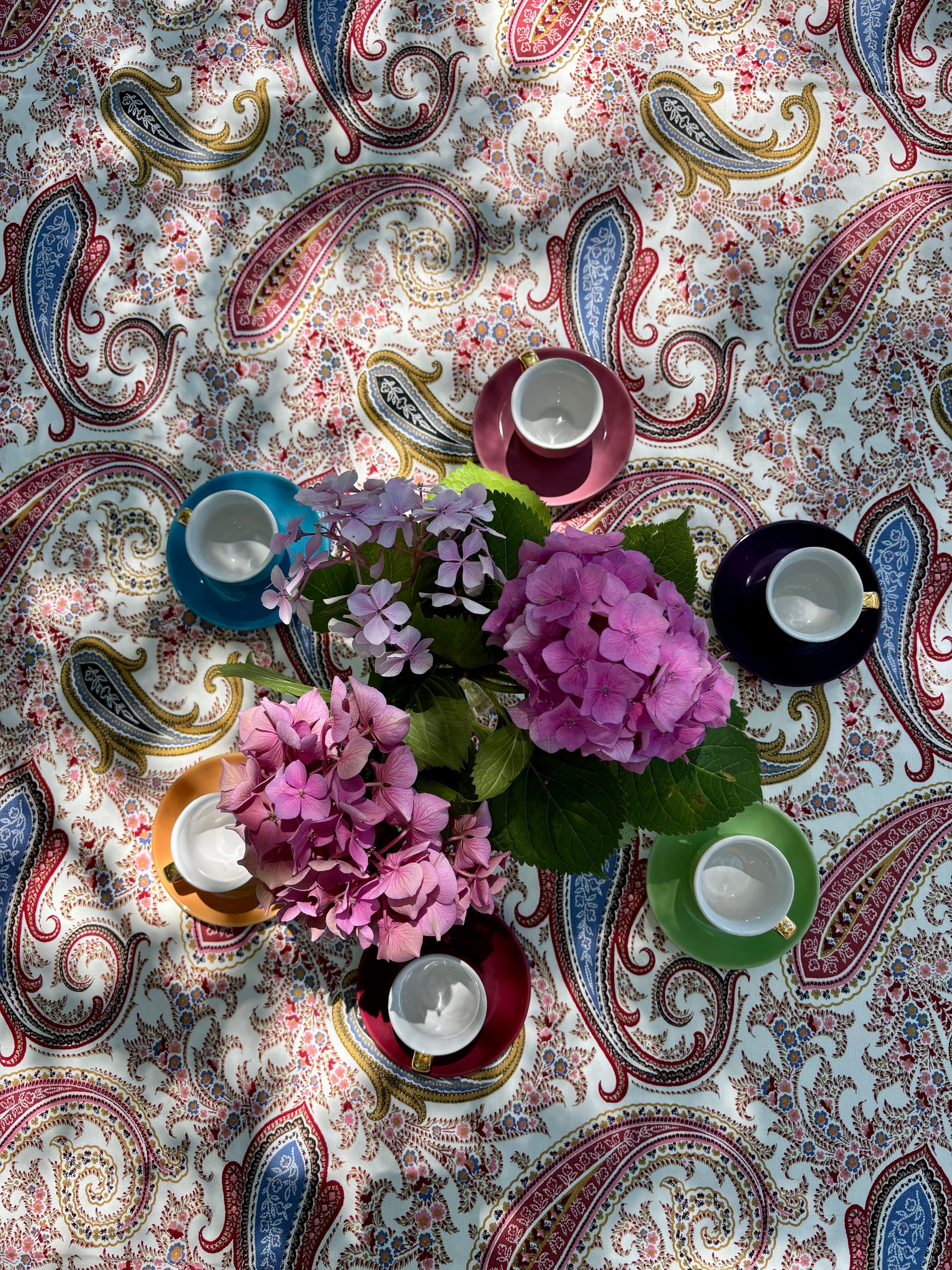 6 tasses à café multicolore