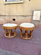 Deux tabourets en rotin