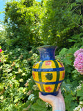 Vase en céramique à décor de fleurs