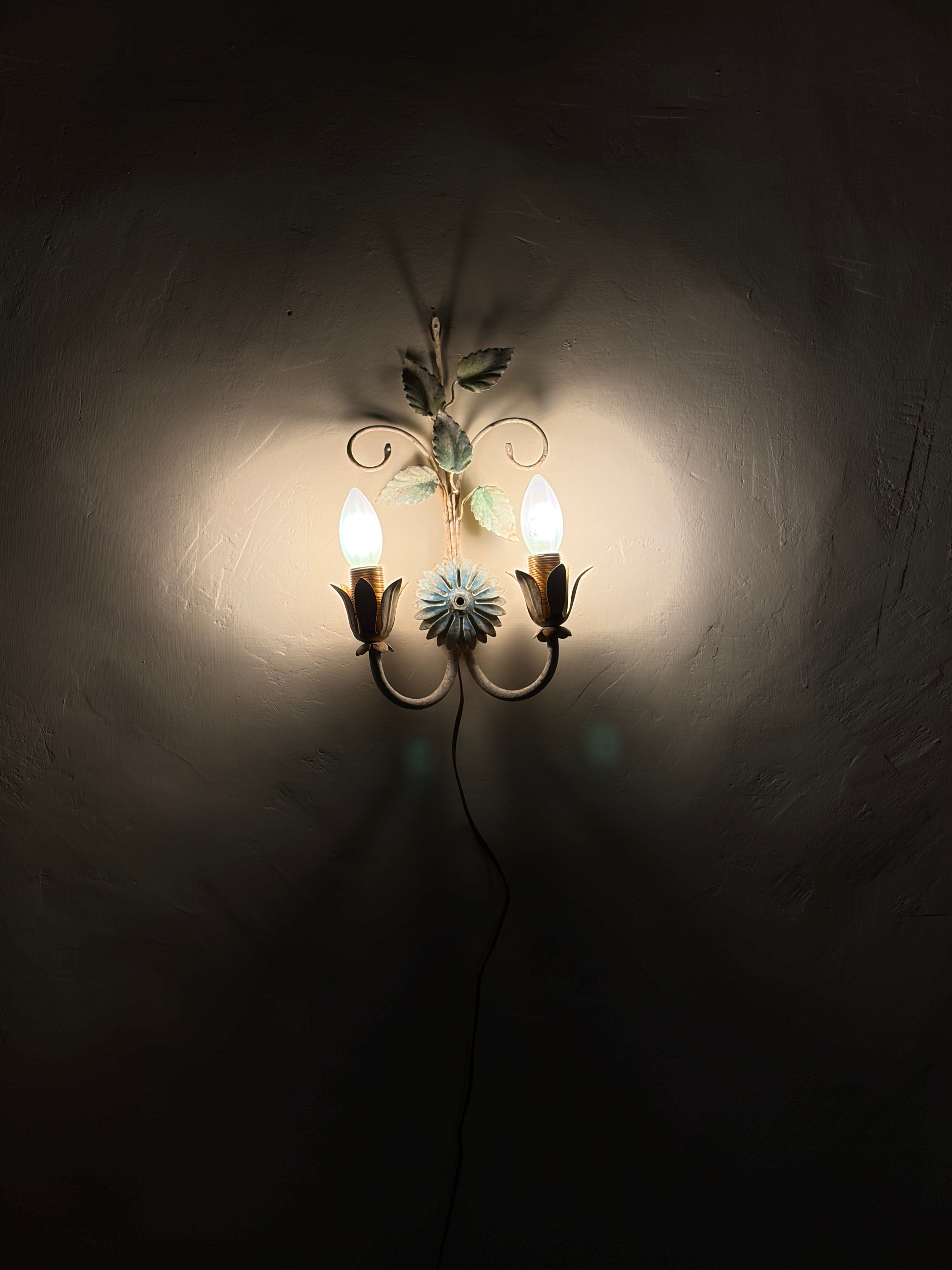 Applique à deux lumières