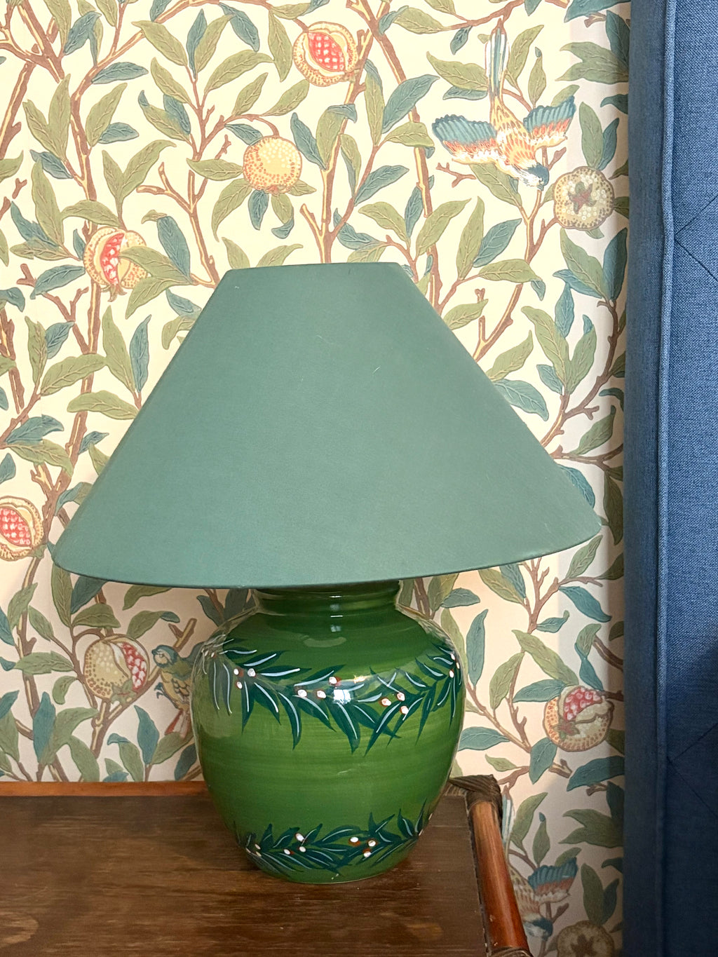 Lampe peinte à la main